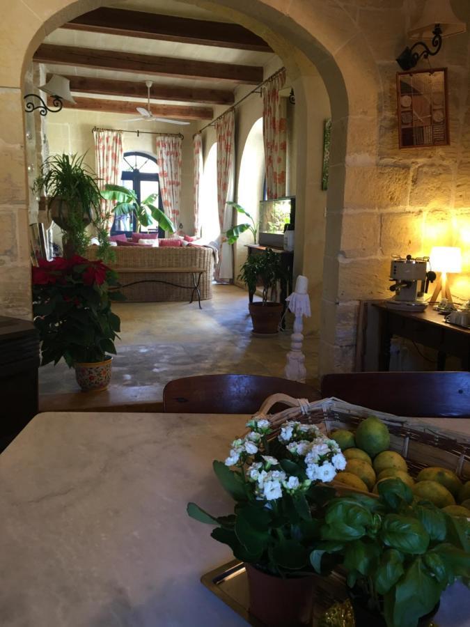 Botanica B&B Шаара Экстерьер фото